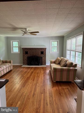 159 MILL RD, Swedesboro, NJ 08085