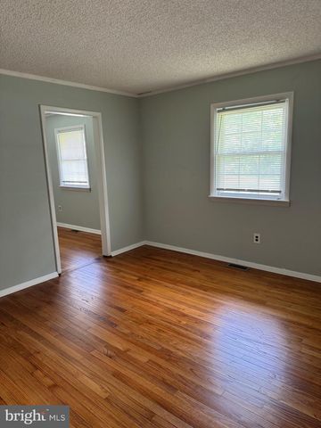 159 MILL RD, Swedesboro, NJ 08085