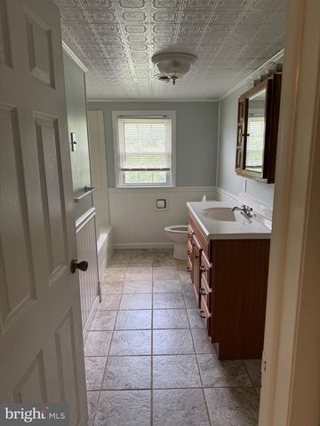 159 MILL RD, Swedesboro, NJ 08085