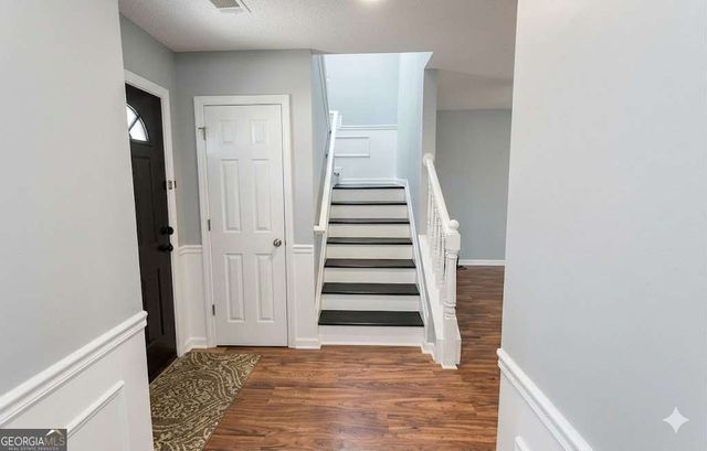6978 Foxmoor Way, Douglasville, GA 30134