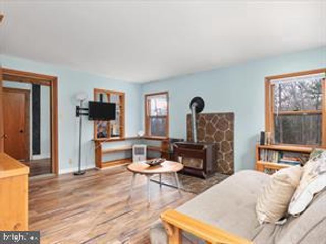 184 WHIPPOORWILL LN, Luray, VA 22835