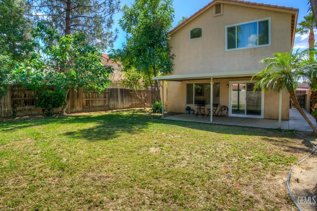 4004 Amur Maple Drive, Bakersfield, CA 93311