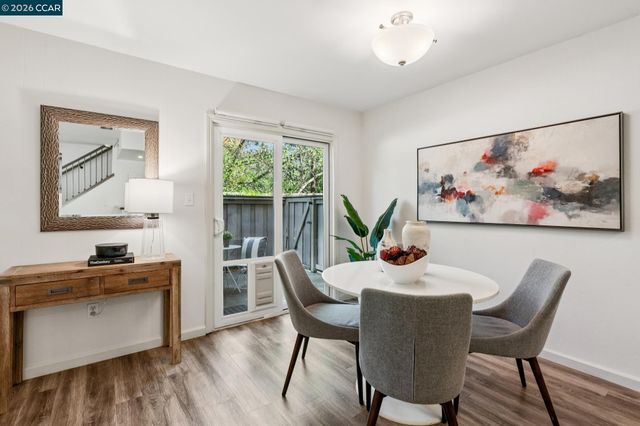 809 Villa Lane 2, Moraga, CA 94566