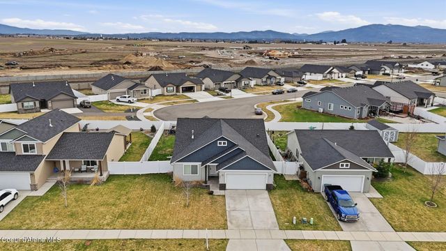 5830 W Irish DR, Rathdrum, ID 83858
