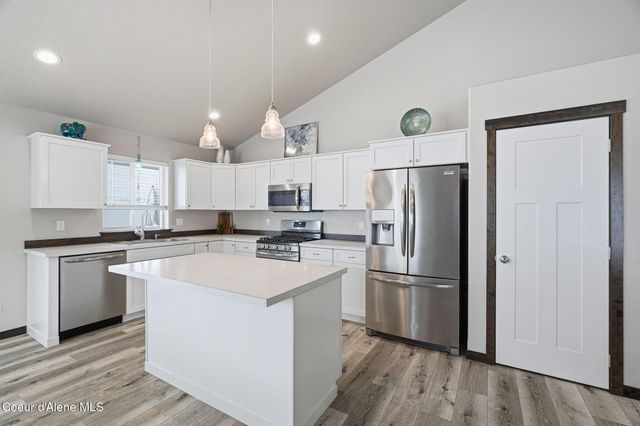 5830 W Irish DR, Rathdrum, ID 83858