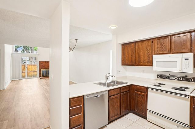 12973 E Cornell Avenue, Aurora, CO 80014