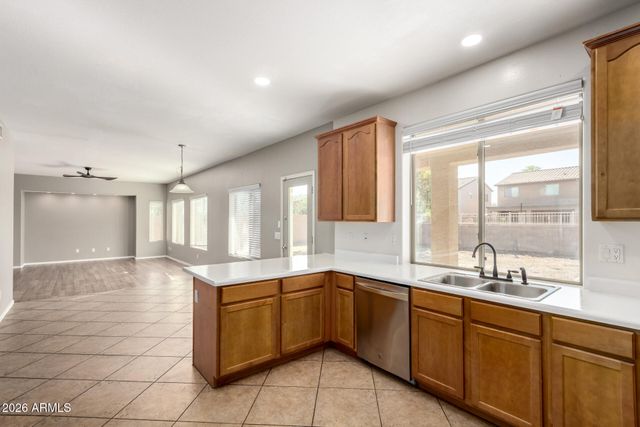 5427 W T RYAN Lane, Laveen, AZ 85339