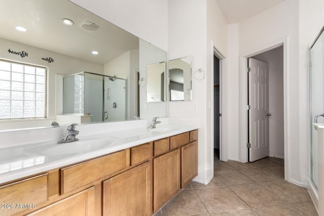 5427 W T RYAN Lane, Laveen, AZ 85339