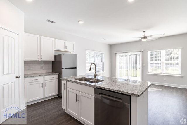 25 Belleau Woods Circle, Hinesville, GA 31310