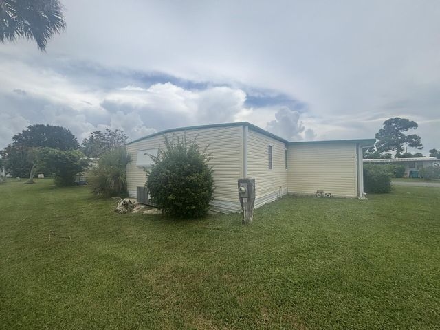 4435 Round Table Court, Boynton Beach, FL 33436