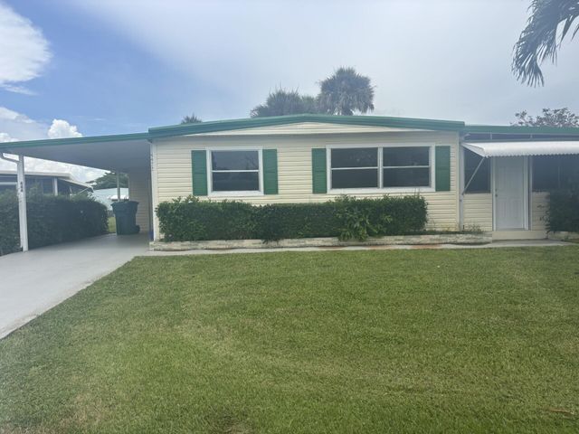 4435 Round Table Court, Boynton Beach, FL 33436