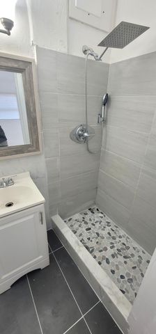 403 N 19th Avenue J, Hollywood, FL 33020