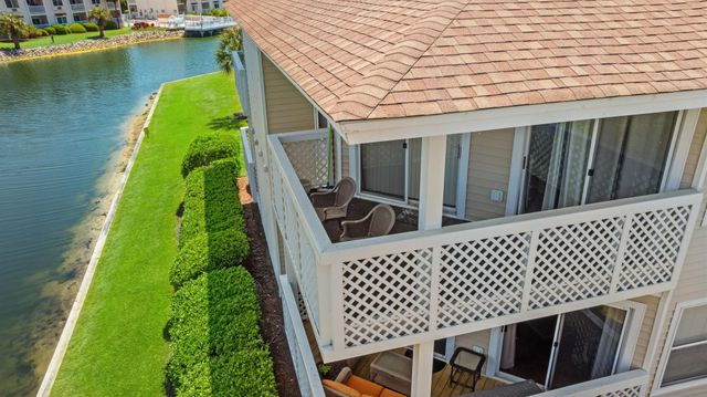 300 Shorehaven Dr Unit H3, North Myrtle Beach, SC 29582