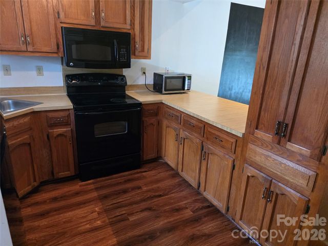 100 Willow Run Drive 22, Gastonia, NC 28056