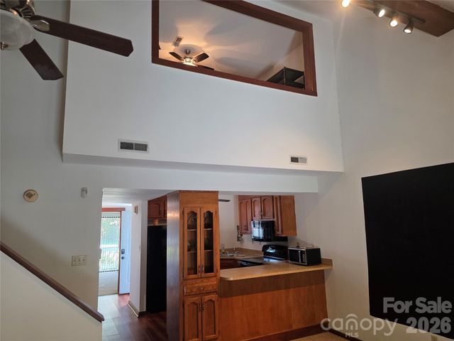 100 Willow Run Drive 22, Gastonia, NC 28056