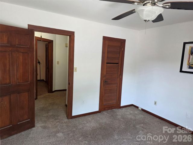 100 Willow Run Drive 22, Gastonia, NC 28056