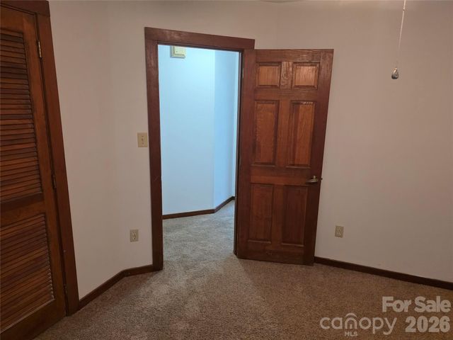 100 Willow Run Drive 22, Gastonia, NC 28056