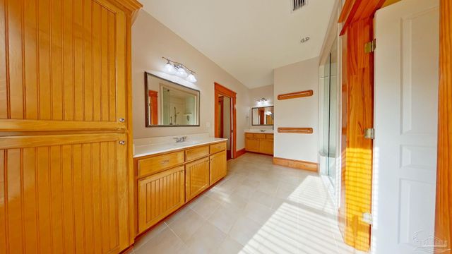 5570 N Blue Angel Pkwy, Pensacola, FL 32526