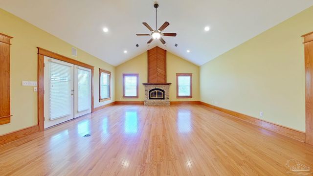 5570 N Blue Angel Pkwy, Pensacola, FL 32526