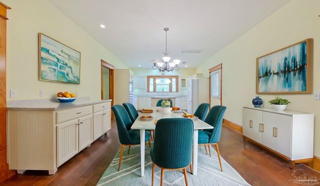 5570 N Blue Angel Pkwy, Pensacola, FL 32526