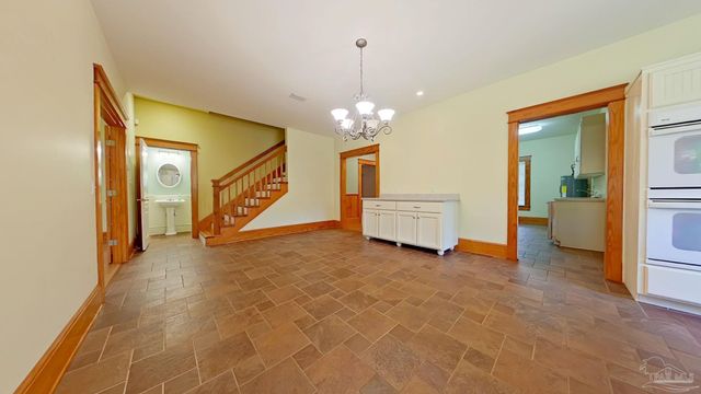 5570 N Blue Angel Pkwy, Pensacola, FL 32526