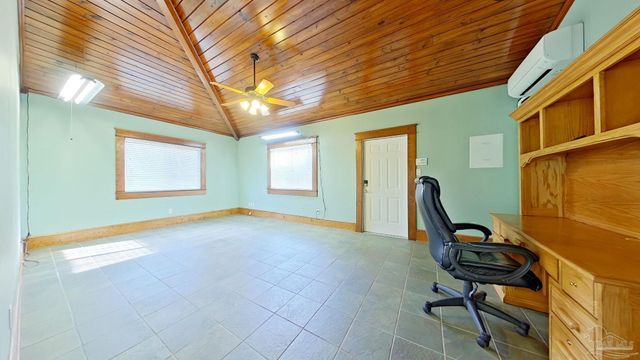 5570 N Blue Angel Pkwy, Pensacola, FL 32526