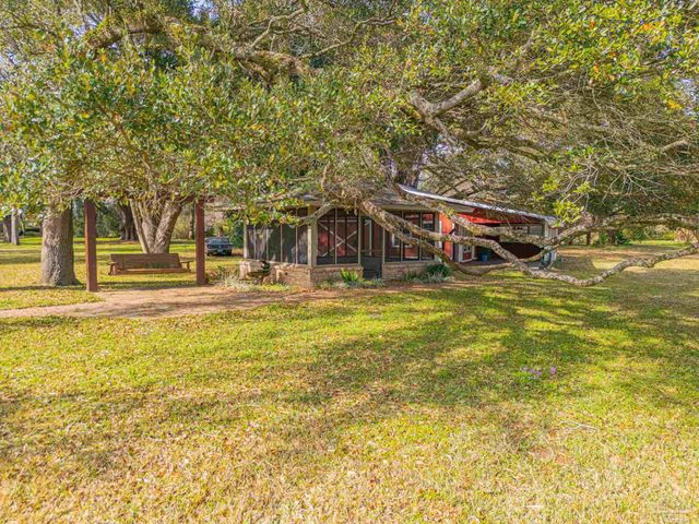 5570 N Blue Angel Pkwy, Pensacola, FL 32526