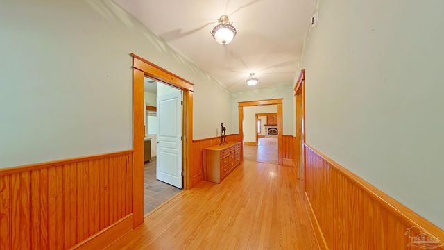 5570 N Blue Angel Pkwy, Pensacola, FL 32526