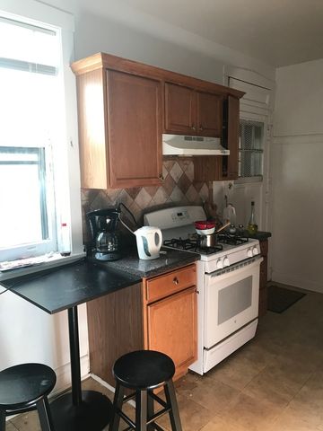 1609 Ridge Avenue L-3, Evanston, IL 60201