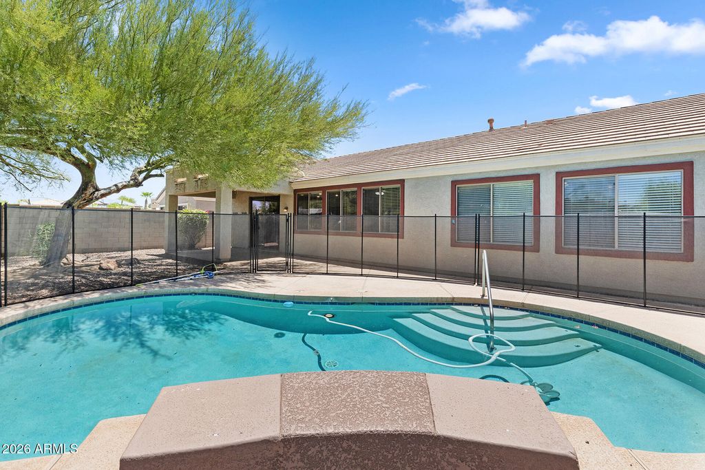 13518 W EVANS Drive, Surprise, AZ 85379 — photo 4