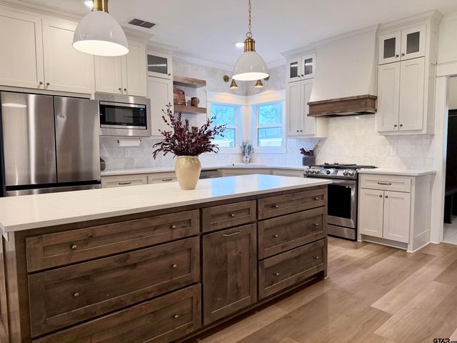 413 Dallas, Winona, TX 75792