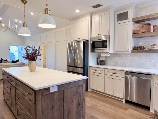 413 Dallas, Winona, TX 75792