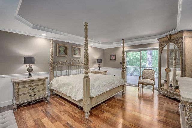 886 Squire Oaks Drive, Villa Hills, KY 41017