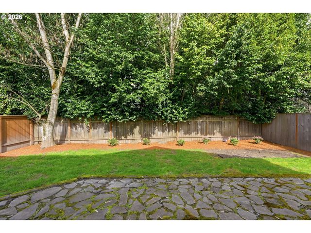 6959 Ne WILLOWGROVE St, Hillsboro, OR 97124
