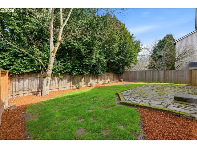 6959 Ne WILLOWGROVE St, Hillsboro, OR 97124