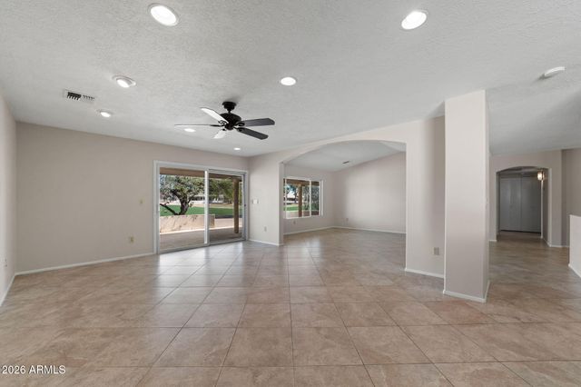 1555 LEISURE WORLD --, Mesa, AZ 85206