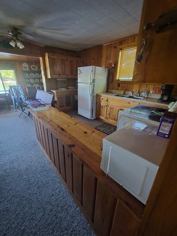 7840 Campbell Avenue, Hale, MI 48739