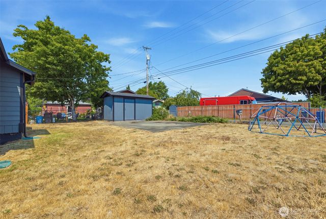 2106 Madison Street, Shelton, WA 98584
