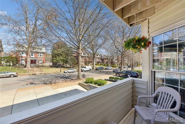 4466 McPherson Avenue 4A, St Louis, MO 63108