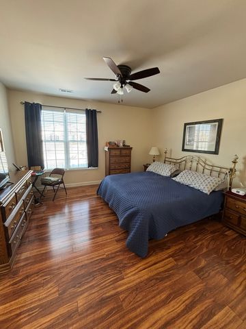 640 Schumann Street, Woodstock, IL 60098