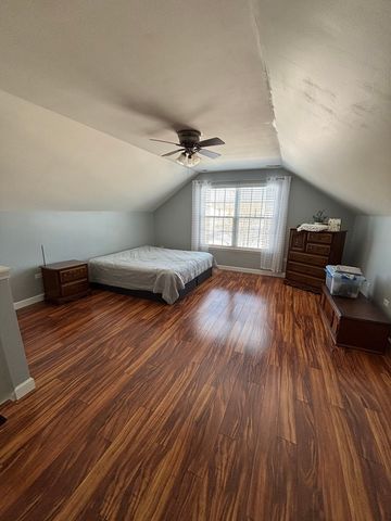 640 Schumann Street, Woodstock, IL 60098