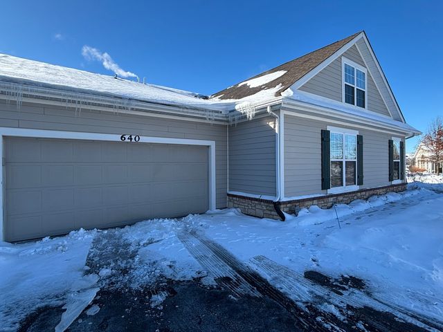 640 Schumann Street, Woodstock, IL 60098