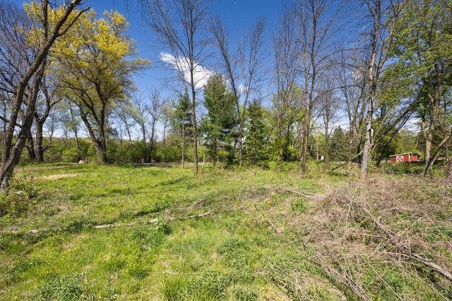 14659 30th Street N, Stillwater, MN 55082