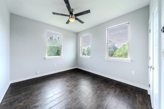 3610 Vilbig Road, Dallas, TX 75212