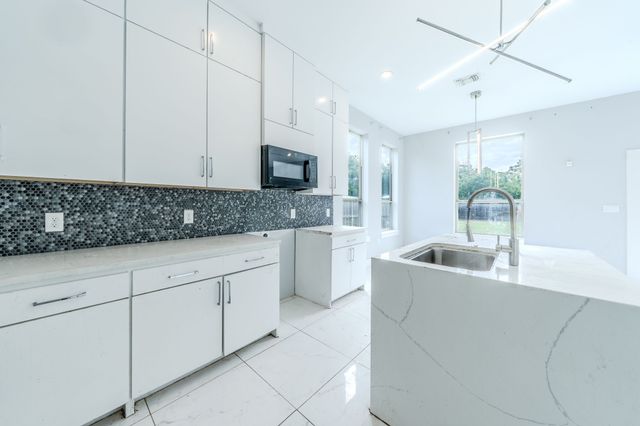 3610 Vilbig Road, Dallas, TX 75212