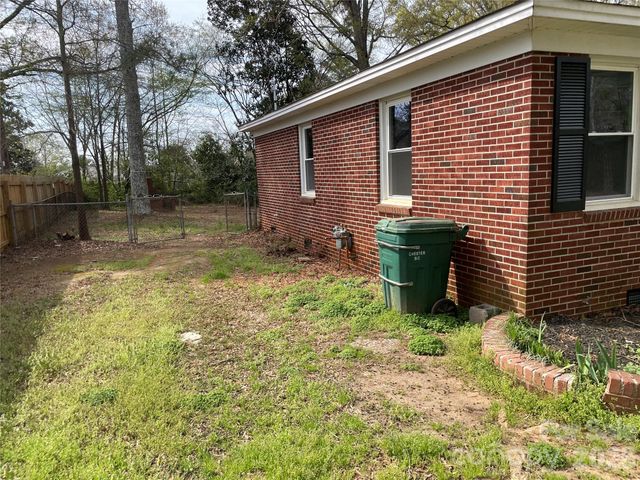 107 Berry Street, Chester, SC 29706
