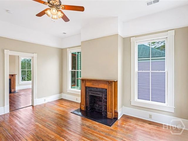 212 W 40th Street, Savannah, GA 31401