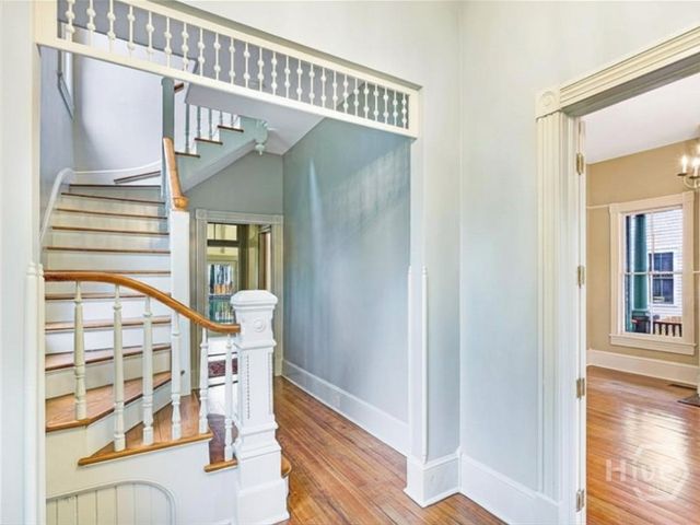 212 W 40th Street, Savannah, GA 31401