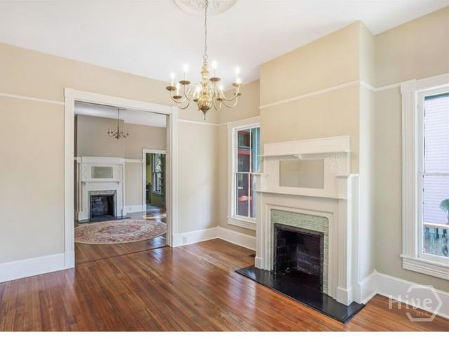 212 W 40th Street, Savannah, GA 31401