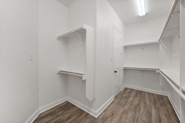 2512 Loxley Drive, Mansfield, TX 76084